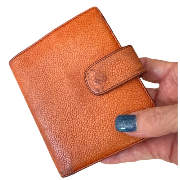 Chanel Double Snap Caviar leather wallet - Picture 2 of 15